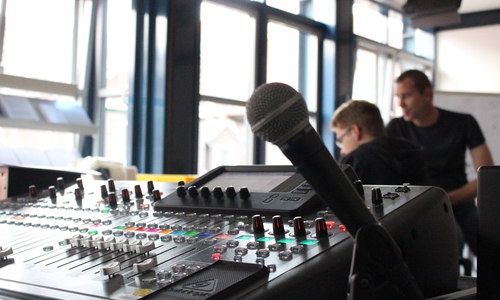 Junge Musiker und die, die es werden wollen können sich jetzt für den Workshop anmelden. Foto: Rockbüro Wolfenbüttel