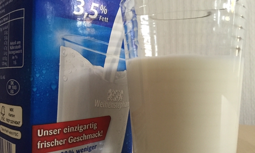 Gibt es bald Pfand auf Milchpackung? Bundesregierung und Bundesrat sind sich uneins bei der Pfandregelung. Foto: Donner