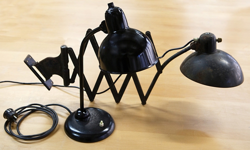 Gute Form und gutes Licht: idell-Leuchten. Foto: Stadtmuseum / Meike Netzbandt
