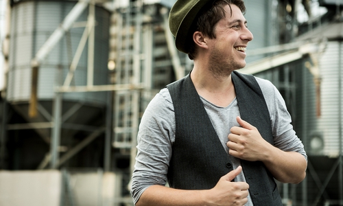 Jaimi Faulkner gibt ein Konzert in der Kommisse. Foto: Privat