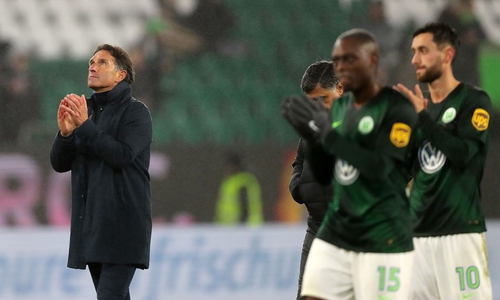 Stören die Diskussion um Bruno Labbadias Zukunft die Mannschaft wirklich nicht? Der Sonntag wird es zeigen. Foto: Agentur Hübner
