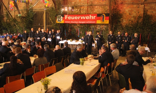 Am Samstag fand in Groß Biewende die Delegiertenversammlung des Kreisfeuerwehrverbandes Wolfenbüttel statt. Fotos: Anke Donner