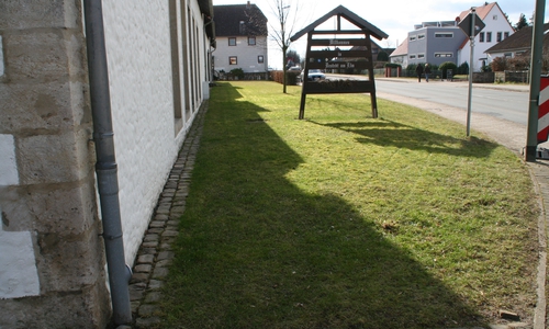 Hier sollen im nächsten Jahr Frühblüher die Fläche verschönern. Foto: Diethelm Krause-Hotopp