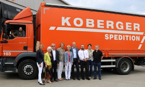 Jana Kicinski-Heuer (Koberger Spedition), Monika Koberger-Kicinski (Koberger Spedition), Jörgmichael Kicinski (Koberger Spedition), Ingrid Pahlmann MdB, Mara Kicinski-Schulz (Koberger Spedition), Marcus Seelis (Vorsitzender CDU OV Ilsede), Max Rother (stellv. Vorsitzender CDU OV Ilsede), Gisela Braackmann (Druckerei Braackmann), Günter Mertins (CDU OV Ilsede)