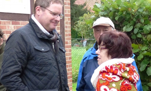 Fahlbusch und Bosse eröffnen den Roter Grill. Foto: SPD