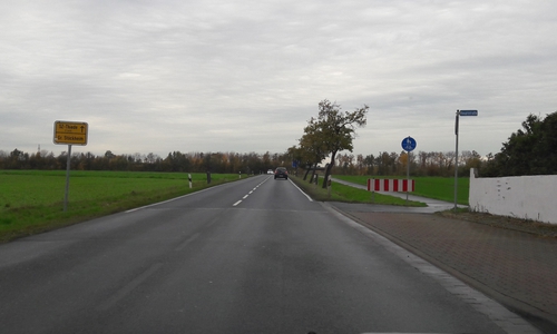 An der Ortseinfahrt soll sich etwas tun. Foto: Robert Braumann