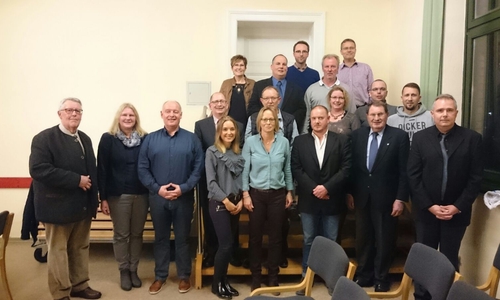 vorn rechts Guido Bartschat, 4. von links Thomas Fricke, oben links Susanne Fricke,
links im  Bild K-G. Bues, 2. von rechts Hilmar Mittendorf. Foto:  Privat