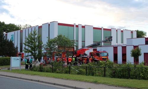 Der erste Zug der Goslarer Feuerwehr übte am vergangenen Mittwoch im Rahmen der Zugausbildung bei der Firma EuropTec. Foto: Feuerwehr Goslar