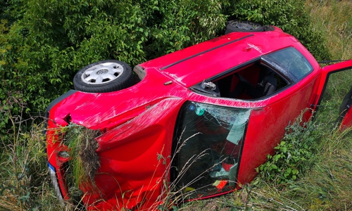 Zwei Personen mussten aus dem Auto befreit werden. Fotos: aktuell24(KR)