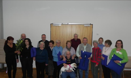 Teilnehmer beim Vortrag zum Thema Lagerungshilfsmittel. Foto:  MS-Selbsthilfegruppe Wolfenbüttel