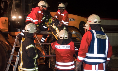 Bei der Rettung wurden verschiedene Vorgehensweise ausprobiert. Foto: Carsten Schaffhauser