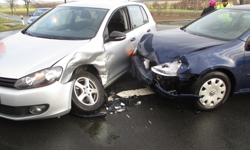 Auf der B82 ereignete sich am Morgen ein Unfall. Foto: Polizei