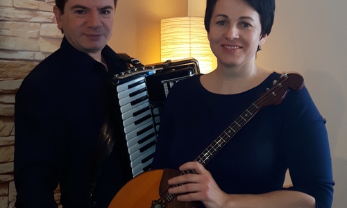 Ala und Gennady Vinogradskij sorgen für die musikalische Untermalung. Foto: privat