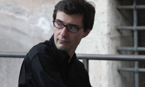 Michele D'Ambrosio präsentiert expressive Vorträge von Respighi und Brahms. Foto: TonArt e.V.