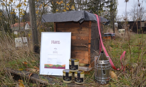  Harzer Honig - edles Design und edler Inhalt.