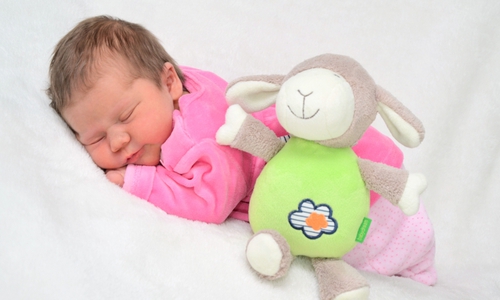 Alia Samira Wattenberg. Foto: babysmile24.de