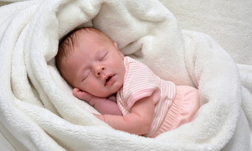 Wir freuen uns über die Geburt von Mariella Wollrab. Foto: babysmile24.de