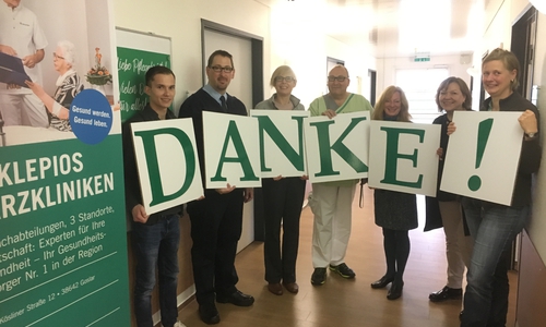 Von links: Marcel Emmerich, Volker Junge (Freiwillige Feuerwehr Goslar), Pfarrerin Dagmar Reumke, GATS-Organisator  Hauke Lorenz (Chef-Physiotherapeut, Harzkliniken), Karin Rauscher (MTV Goslar), Harzkliniken-Geschäftsführerin Adelheid May, Ulrike Bruns (KliK). Foto: Asklepios Kliniken