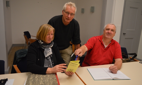 Im Bild v. l.: Sabine Huth, Holger Barkhau, Wolf-Dietrich Brunswig. Foto: Riechert
