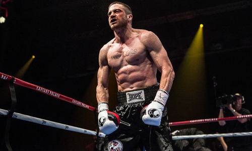 Eine Frau stirbt, Trauer, Wut und Verzweiflung werden geboren. Jake Gyllenhaal in Southpaw. Foto: Tobis