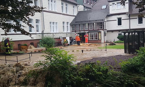 Das Seniorenheim Theresienhof wurde durch das Hochwasser im Juli vergangenen Jahres massiv beschädigt. Archivfoto: Aktuell24