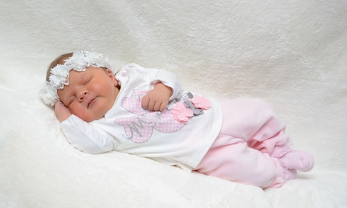 Willkommen Amelia Nikoniuk. Foto: babysmile24.de