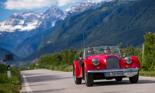 Reisen statt Rasen war das Motto der Oldtimertour. Foto: Arturo Rivas