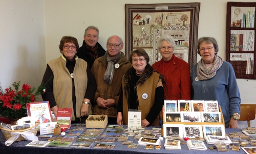 Von links: Haben Interesse an Arbeiten zur Werla: Marianne Schlomm-Messner (Fotoarbeiten), Frank Oesterhelweg, Gerd Nielandt (Aquarell- und Kalligraphie-Arbeiten), Gisela Drieschner (Porzellanmalerei), Marianne Romeike (Pastellmalerei, Radierungen), Annette Gutmann (Patchwork).
Foto: Privat
