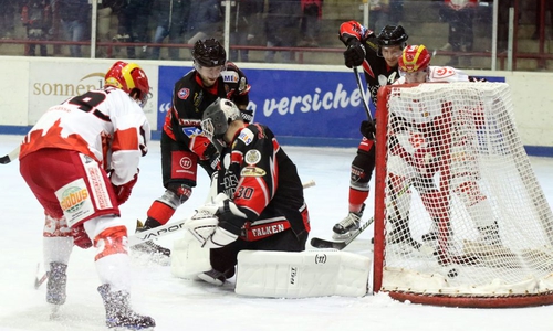 Im Heimspiel mussten sich die Harzer mit 0:6 geschlagen geben, heute verloren sie nur ganz knapp. Foto: Frank Neuendorf/Archiv