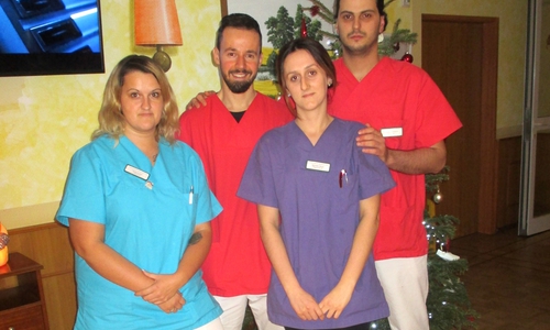 Die Sickter Weihnachtsnachtwachen Sarah Kunert, Maid Jarasevic, Mersida Nujic und Aleksanda Martinovic (v. li.). Foto: DLS
