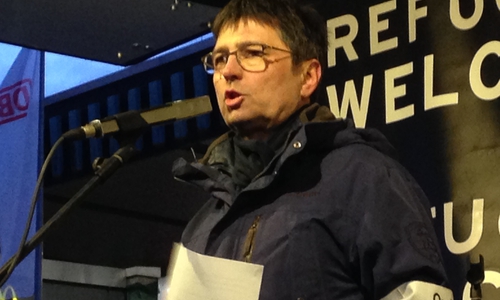 Michael Kleber leitet weitere vier Jahre die DGB-Region SüdOstNiedersachsen. Foto: Rühland 