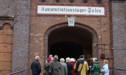  Besuch der Gedenkstätte Fort VII in Posen.