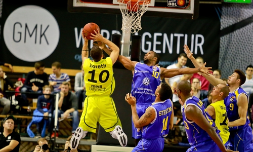 Am Sonntag gegen die RIESEN aus Ludwigsburg. Foto: Thorsten Ochs www.ochsenfoto.de