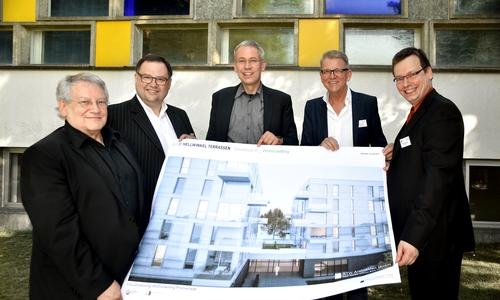 Professor Günter Pfeifer, Alexander Prokoptschuk, Kai-Uwe Hirschheide, Peter Teicher und Daniel Manthey. Foto: Stadt Wolfsburg/Lars Landmann