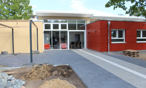 Das Haus der Talente lockt viele Bürger an. Daher will die Stadt die Gefahren auf dem Weg dort hin minimieren. Archivbild
