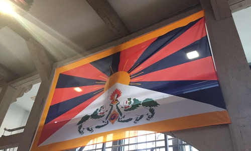 Ein Zeichen setzen für Tibet. Foto: Anke Donner