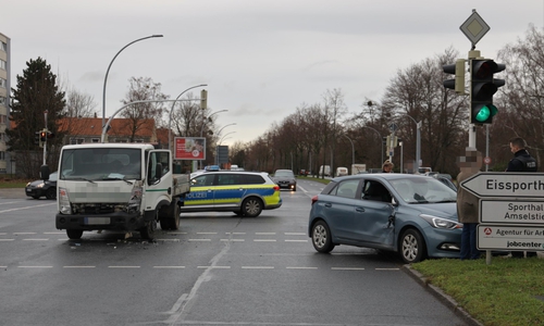 Bei dem Unfall wurde glücklicherweise niemand verletzt. Foto: Rudolf Karliczek