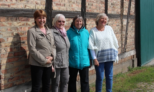 Anja Emmerich, Ingrid Homeister, Beate Kahl und Angela Kneisel haben die Organisation des Bürgerfrühstückes übernommen. Foto: Sandra Zecchino