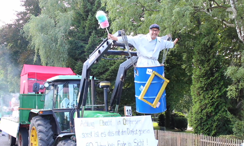 Der Festumzug war wieder das Highlight des Dorffests. Video: Nino Milizia