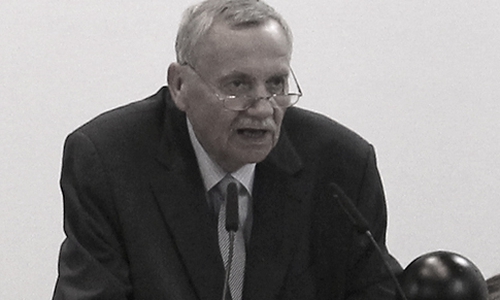 Manfred Pesditschek ist am gestrigen Abend im Krankenhaus nach einem Jahr schwerer Krankheit verstorben. Der Rat und viele Weggefährten trauern um ihn. Foto: T. Raedlein