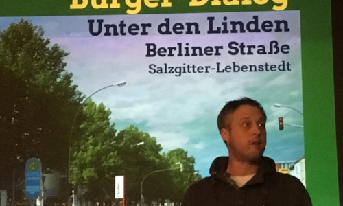 Der Stadtratsfraktionsvorsitzende Marcel Bürger bekräftige, dass die Grünen die Linden vor der Kettensäge retten wollen. Fotos Frederick Becker