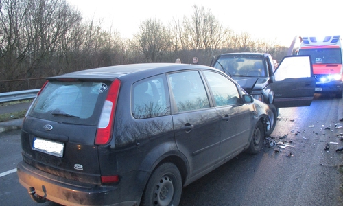 An beiden Autos entstand wirtschaftlicher Totalschaden. Foto: Polizei