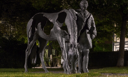  Skulptur Moritz von Sachsen mit Ross. 