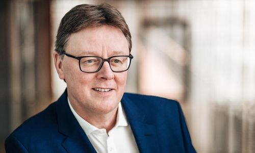 In seiner Funktion als Parlamentarischer Geschäftsführer ist Michael Grosse-Brömer eng in die aktuellen Gespräche und Sondierungen zu künftigen Koalitionen einbezogen.Foto: CDU/Tobias Koch 