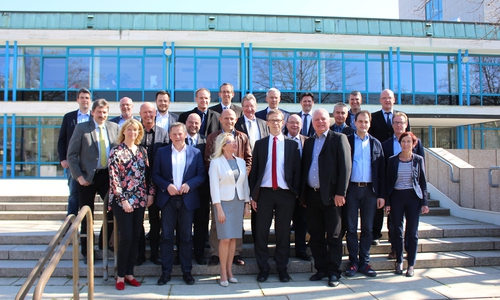 Insgesamt 22 Bürgermeister kamen aus dem Baden-Württembergischen Kreis Ludwigsburg nach Wolfsburg. Foto: Christoph Böttcher