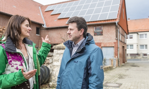 Auf diesem Dach wurde bereits eine Photovoltaikanlage eingerichtet. Foto: Stefan Koch