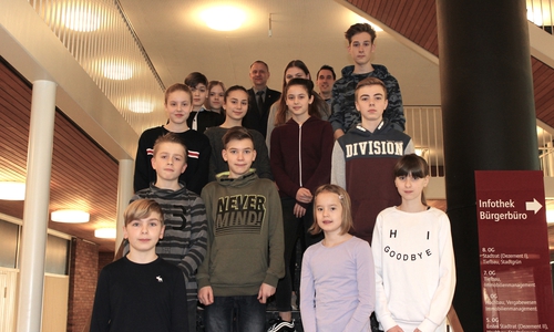 Die Teilnehmer des diesjährigen Zukunftstages. Foto: Stadt Peine