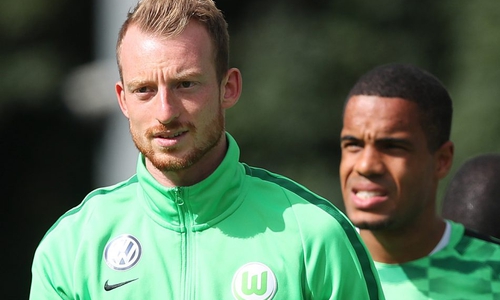 Trafen gegen den Rekordmeister: Maximilian Arnold und Daniel Didavi. Foto: Agentur Hübner