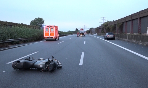 Der Fahrer des Motorrads wurde mit dem Rettungshubschrauber nach Hannover geflogen. Fotos: aktuell24/KR