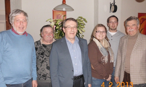 Neuer (alter) Vorstand der SPD-Groß Stöckheim. Von links: Reinhard Voges, Leopold Schmidt, Axel Kohnert, Michelle Piraks, Michael Hofmann und der Vorsitzende Heiner Biller. Foto: Privat
